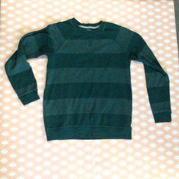 Green Sweater Crewneck - Picture 3 of 16